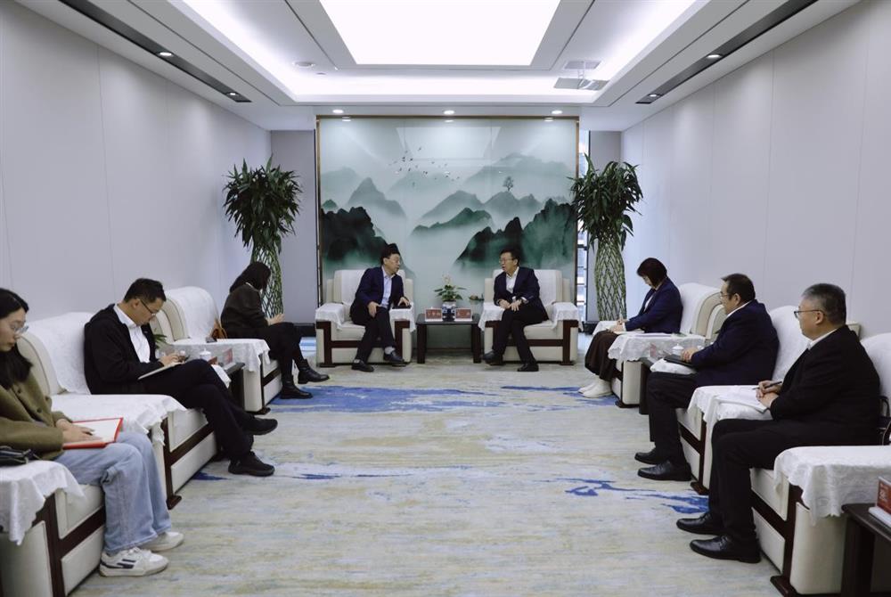 政企聯(lián)動，共謀發(fā)展新路徑！ 濟(jì)南市商務(wù)局一行到產(chǎn)發(fā)集團(tuán)座談交流